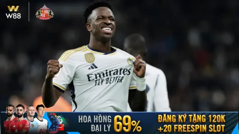 VINICIUS LẠI BẤT LỰC TRƯỚC ‘TIA CHỚP’ CỦA RAYO VALLECANO